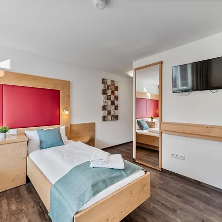 Schwarzer Adler - Self Check In