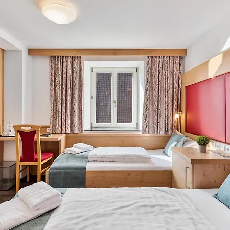 Schwarzer Adler - Self Check In